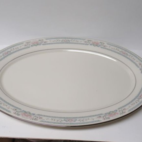 Lenox China CHARLESTON 16 Inch Oval Serving or Meat Platter, Made In U.S.A. - Picture 1 of 4